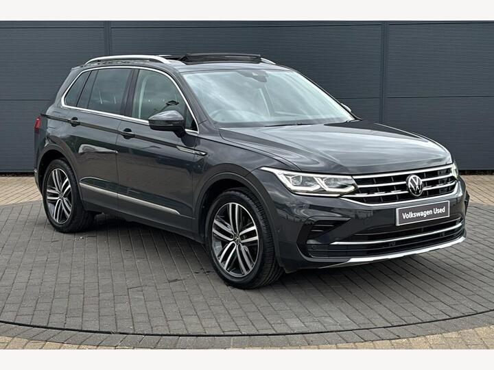 Volkswagen Tiguan 1.5 TSI Elegance DSG Euro 6 (s/s) 5dr Volkswagen Tiguan 1.5 TSI Elegance DSG Euro 6 (s/s) 5dr