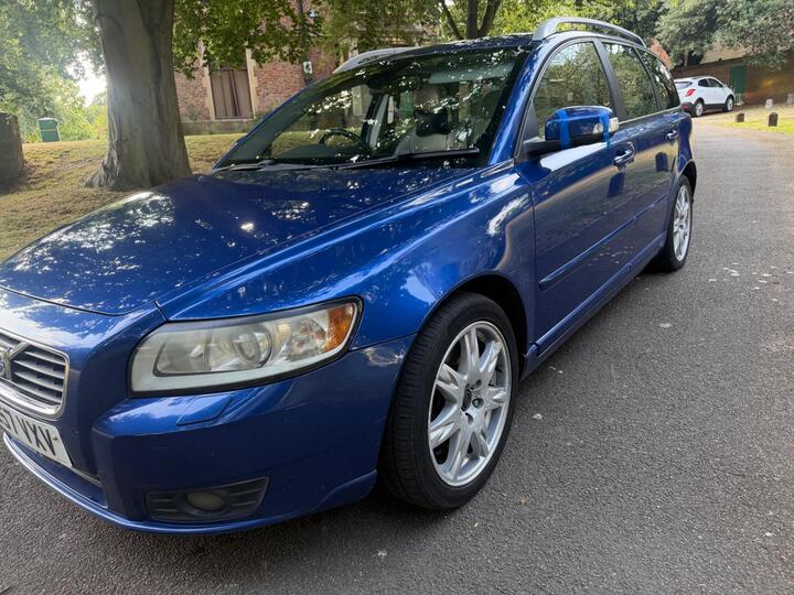 Volvo V50 2.4 D5 SE Lux Geartronic Euro 4 5dr
