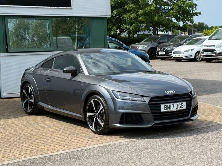 Audi TT 2.0 TDI Ultra Black Edition Euro 6 (s/s) 3dr