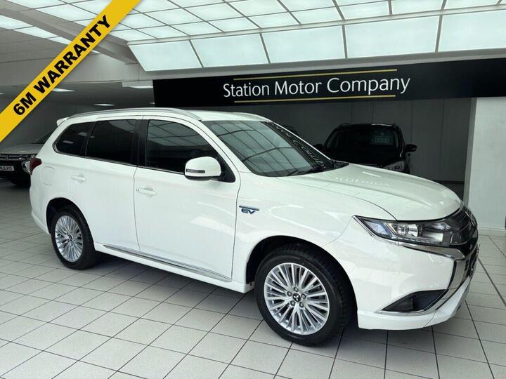 Mitsubishi OUTLANDER 2.4h TwinMotor 13.8kWh Dynamic CVT 4WD Euro 6 (s/s) 5dr