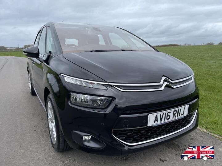 Citroen C4 Picasso 1.6 BlueHDi Exclusive Euro 6 (s/s) 5dr Citroen C4 Picasso 1.6 BlueHDi Exclusive Euro 6 (s/s) 5dr