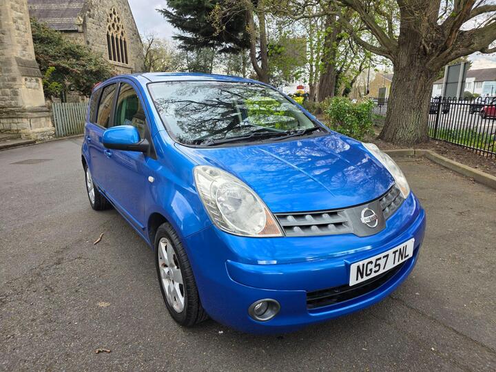 Nissan Note 1.6 16V Tekna Auto Euro 4 5dr