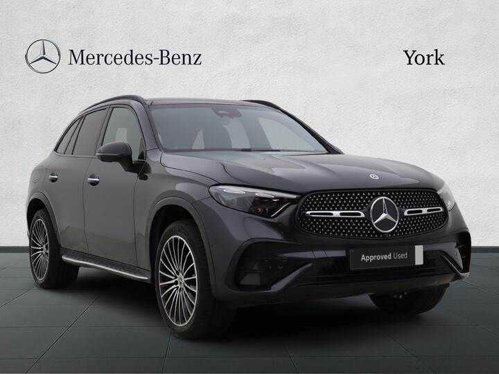 Mercedes-Benz Glc 2.0 GLC300e 31.2kWh AMG Line (Premium Plus) G-Tronic+ 4MATIC Euro 6 (s/s) 5dr Mercedes-Benz Glc 2.0 GLC300e 31.2kWh AMG Line (Premium Plus) G-Tronic+ 4MATIC Euro 6 (s/s) 5dr