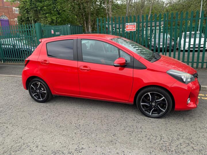Toyota Yaris 1.33 Dual VVT-i Sport Euro 5 5dr Euro 5