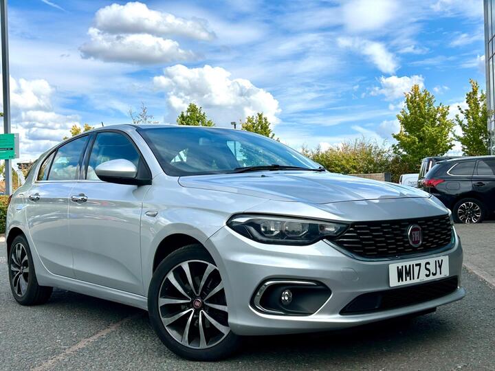 Fiat Tipo 1.4 MPI Lounge Euro 6 5dr