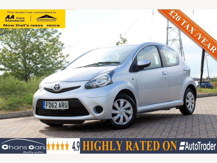 Toyota AYGO 1.0 VVT-i Ice Euro 5 5dr
