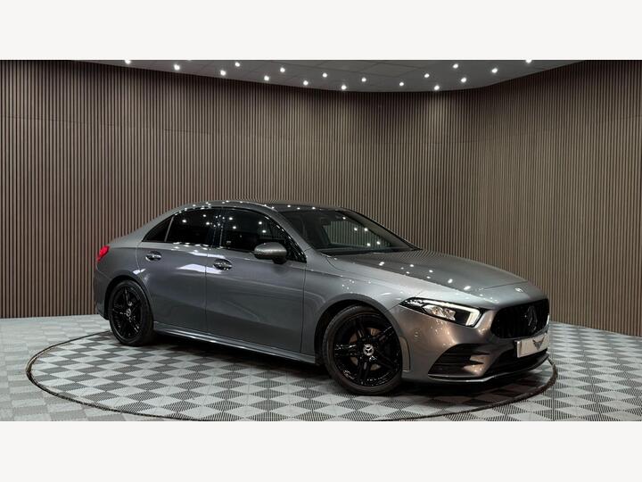 Mercedes-Benz A Class 1.5 A180d AMG Line (Executive) 7G-DCT Euro 6 (s/s) 4dr