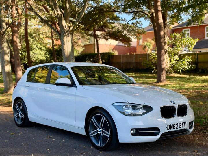 BMW 1 Series 2.0 116d Sport Auto Euro 5 (s/s) 5dr