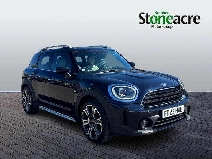 MINI Countryman 1.5 Cooper Exclusive Euro 6 (s/s) 5dr MINI Countryman 1.5 Cooper Exclusive Euro 6 (s/s) 5dr