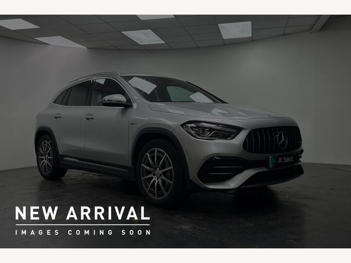 Mercedes-Benz GLA 2.0 GLA35 AMG 8G-DCT 4MATIC Euro 6 (s/s) 5dr