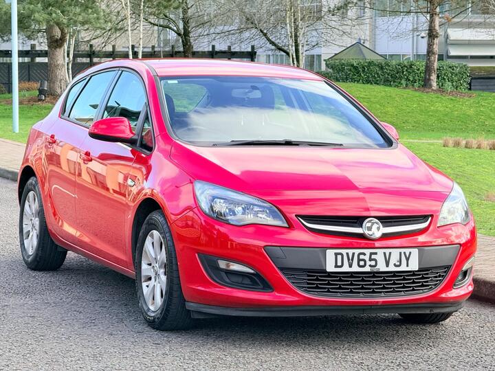 Vauxhall Astra 1.4i Design Euro 6 5dr
