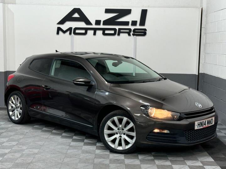 Volkswagen Scirocco 2.0 TDI BlueMotion Tech GT DSG Euro 5 (s/s) 3dr (Leather, Nav) Volkswagen Scirocco 2.0 TDI BlueMotion Tech GT DSG Euro 5 (s/s) 3dr (Leather, Nav)