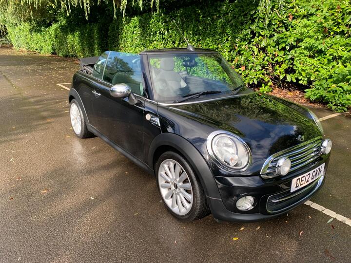 MINI Convertible 1.6 Cooper Euro 5 (s/s) 2dr MINI Convertible 1.6 Cooper Euro 5 (s/s) 2dr