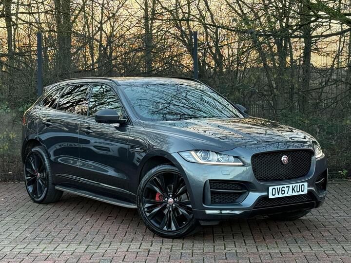 Jaguar F-PACE 2.0 D180 R-Sport Auto AWD Euro 6 (s/s) 5dr Jaguar F-PACE 2.0 D180 R-Sport Auto AWD Euro 6 (s/s) 5dr