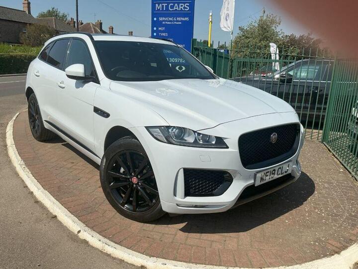 Jaguar F-Pace 2.0 D180 Chequered Flag Auto AWD Euro 6 (s/s) 5dr