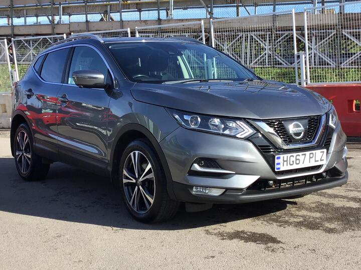 Nissan Qashqai 1.2 DIG-T N-Connecta XTRON Euro 6 (s/s) 5dr