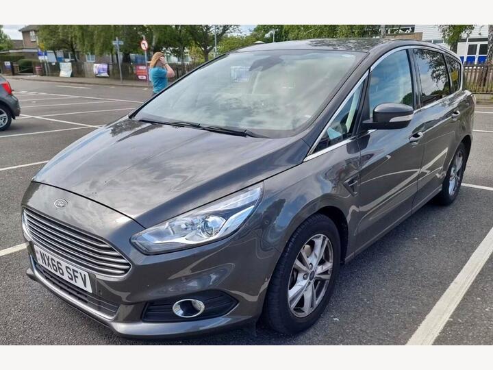 Ford S-Max 2.0 TDCi Titanium Euro 6 (s/s) 5dr
