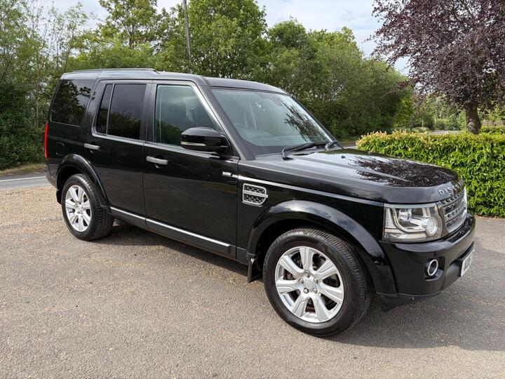 Land Rover Discovery 4 3.0 SD V6 SE Tech Auto 4WD Euro 5 (s/s) 5dr Land Rover Discovery 4 3.0 SD V6 SE Tech Auto 4WD Euro 5 (s/s) 5dr