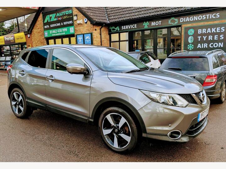 Nissan Qashqai 1.2 DIG-T N-Connecta 2WD Euro 6 (s/s) 5dr