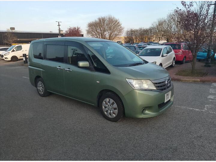 Nissan Serena 2.0 Petrol S-Hybrid 8 Seats Automatic