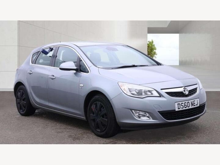 Vauxhall ASTRA 1.6 16v SE Euro 5 5dr