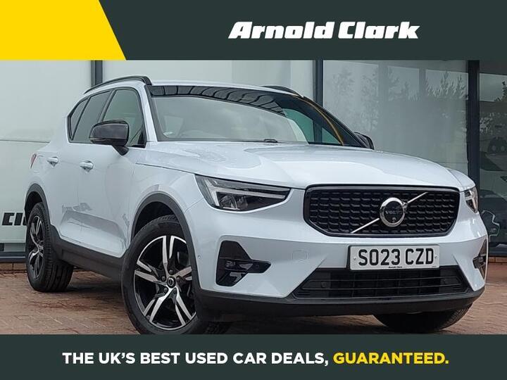 Volvo XC40 2.0 B3 MHEV Plus DCT Auto Euro 6 (s/s) 5dr