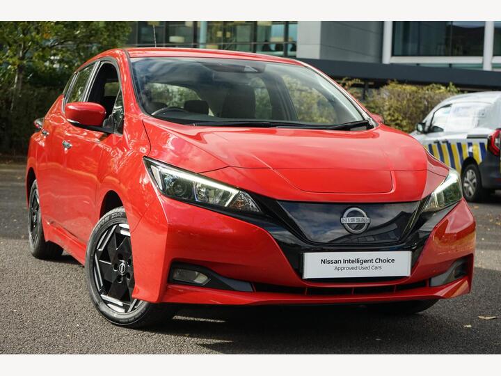 Nissan Leaf 39kWh Acenta Auto 5dr