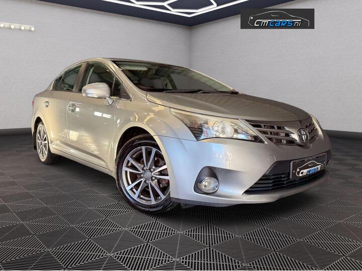 Toyota AVENSIS 2.0 D-4D Icon Euro 5 4dr