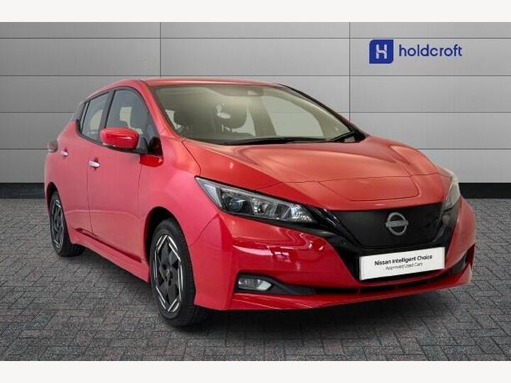 Nissan Leaf 39kWh Acenta Auto 5dr