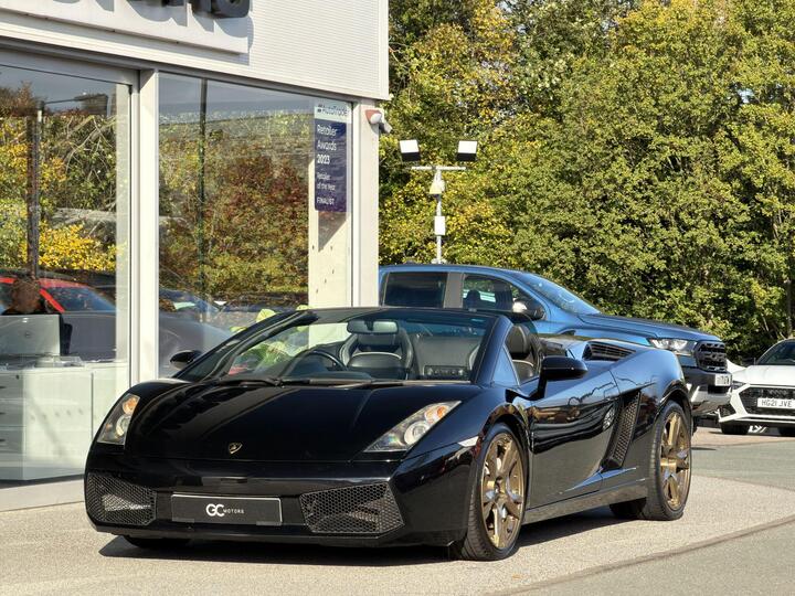 Lamborghini Gallardo 5.0 V10 Spyder EGear 4WD Euro 4 2dr Lamborghini Gallardo 5.0 V10 Spyder EGear 4WD Euro 4 2dr