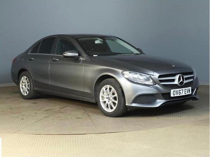 Mercedes-Benz C Class 2.1 C300dh SE G-Tronic+ Euro 6 (s/s) 4dr