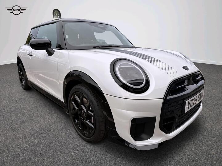 MINI Cooper 1.5C Sport Steptronic Euro 6 (s/s) 3dr