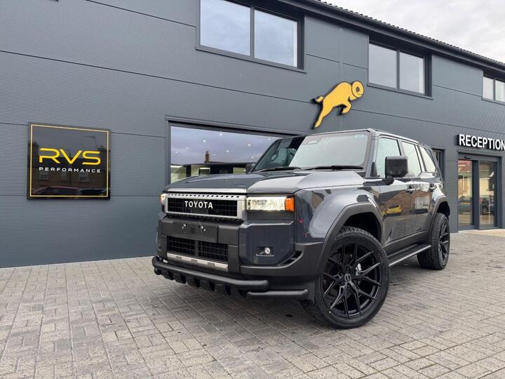 Toyota LAND CRUISER 2.8D Auto 4WD LWB Euro 6 (s/s) 5dr Toyota LAND CRUISER 2.8D Auto 4WD LWB Euro 6 (s/s) 5dr