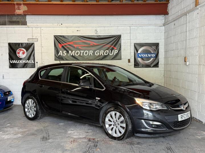 Vauxhall Astra 2.0 CDTi EcoFLEX Elite Euro 5 (s/s) 5dr