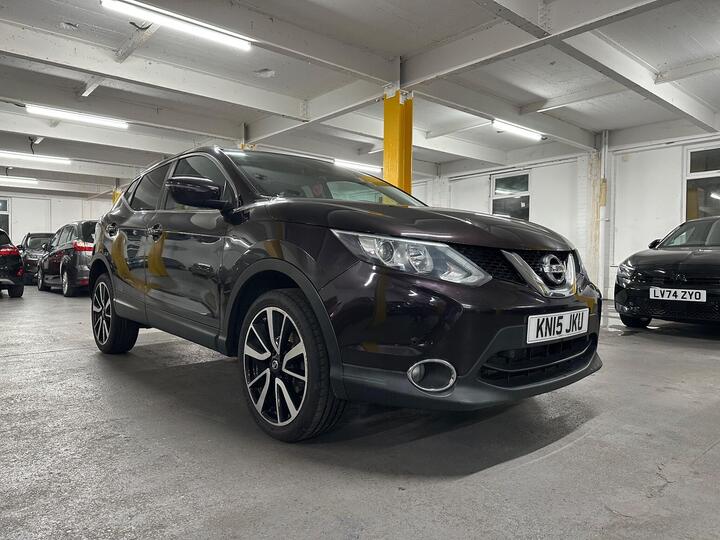 Nissan Qashqai 1.2 DIG-T Acenta+ 2WD Euro 5 (s/s) 5dr