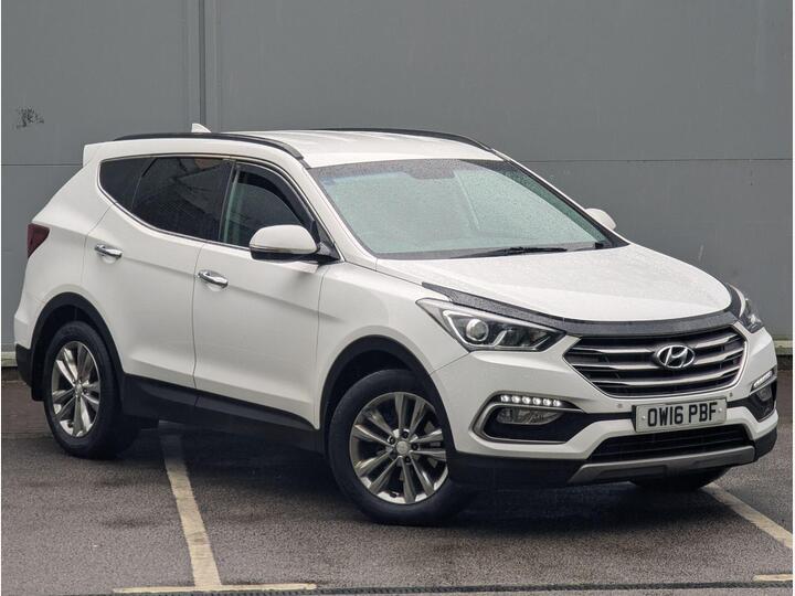 Hyundai Santa Fe 2.2 CRDi Blue Drive Premium Auto 4WD Euro 6 (s/s) 5dr Hyundai Santa Fe 2.2 CRDi Blue Drive Premium Auto 4WD Euro 6 (s/s) 5dr
