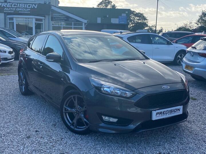 Ford FOCUS 1.0T EcoBoost ST-Line X Euro 6 (s/s) 5dr