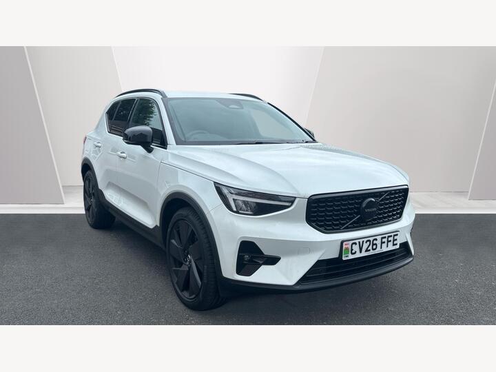 Volvo XC40 2.0 B4 MHEV Plus Black Edition DCT Auto Euro 6 (s/s) 5dr