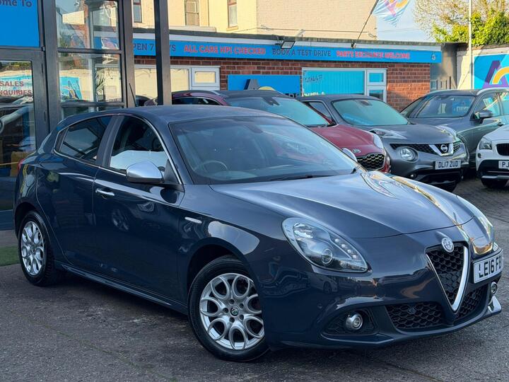Alfa Romeo Giulietta 1.6 JTDM-2 Tecnica Euro 6 (s/s) 5dr
