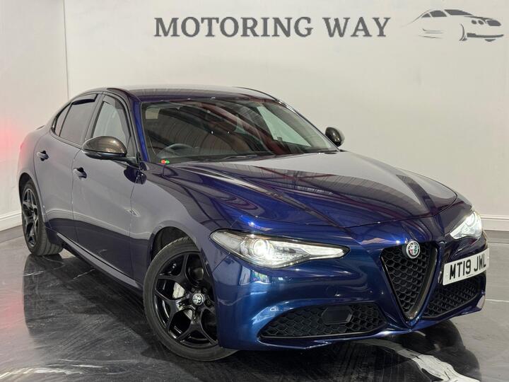 Alfa Romeo Giulia 2.0T Nero Edizione Auto Euro 6 (s/s) 4dr