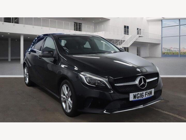 Mercedes-Benz A Class 2.1 A200d Sport (Premium) 7G-DCT Euro 6 (s/s) 5dr
