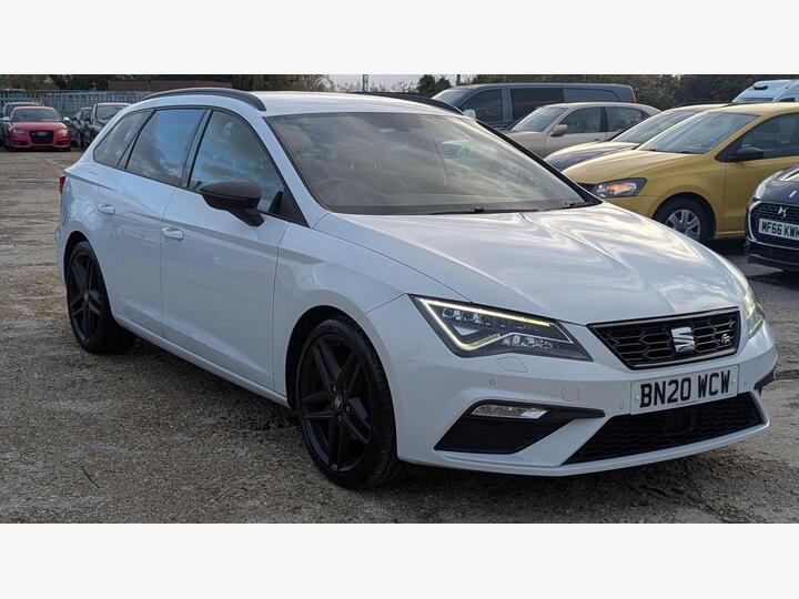 SEAT Leon 1.5 TSI EVO FR Black Edition Euro 6 (s/s) 5dr