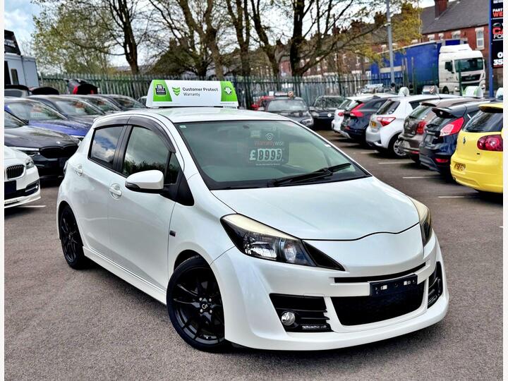 Toyota Vitz Gs 1.5 Auto CVT Sports