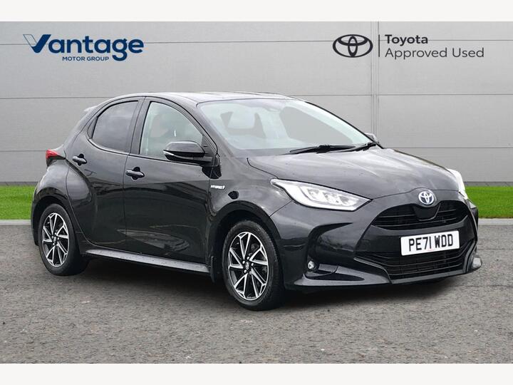 Toyota Yaris 1.5 VVT-h Design E-CVT Euro 6 (s/s) 5dr