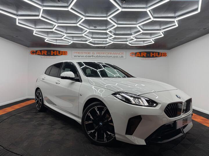 BMW 1 Series 1.5 120i MHT M Sport DCT Euro 6 (s/s) 5dr BMW 1 Series 1.5 120i MHT M Sport DCT Euro 6 (s/s) 5dr