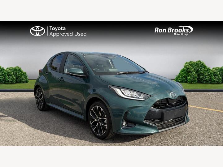 Toyota Yaris 1.5 VVT-h Design E-CVT Euro 6 (s/s) 5dr