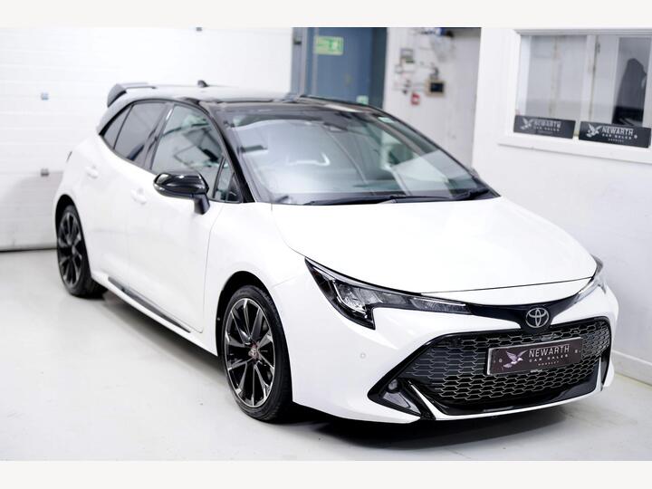 Toyota Corolla 2.0 VVT-h GR SPORT CVT Euro 6 (s/s) 5dr