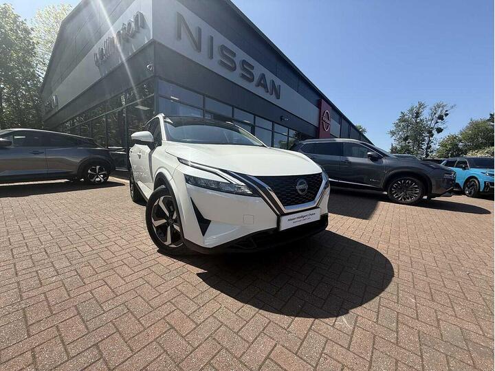 Nissan Qashqai 1.3 DIG-T MHEV N-Connecta Euro 6 (s/s) 5dr