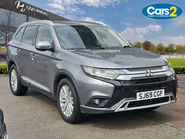 Mitsubishi Outlander 2.0 MIVEC Exceed CVT 4WD Euro 6 (s/s) 5dr