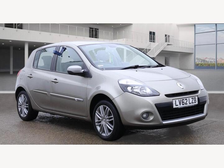 Renault Clio 1.2 Dynamique TomTom Euro 5 5dr